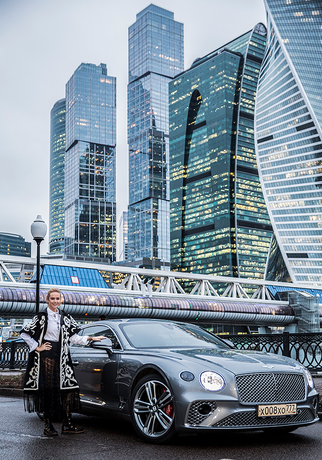 Анна Лепс и Bentley Continental GT