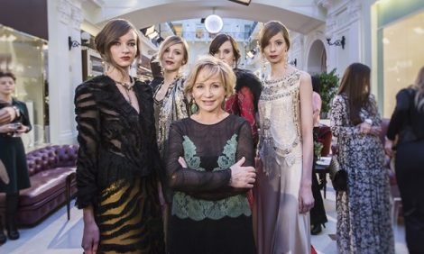 Светская хроника: показ Alberta Ferretti Limited Edition в «Петровском пассаже»