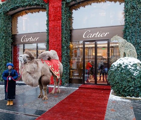 Светская хроника: детская елка в бутике Cartier