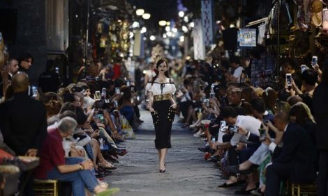 Style Notes: показ Dolce & Gabbana в Неаполе