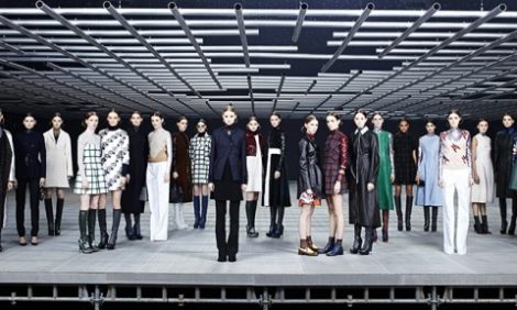 Коллекция: показ Christian Dior Pre-Fall 2015 в Токио