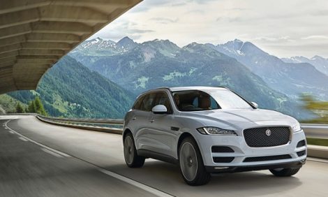 Авто в большом городе. 1-я часть: Jaguar F-Pace — от дизайна до двигателя