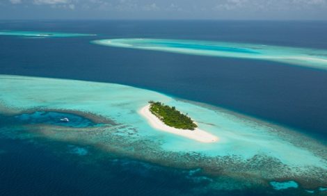 Travel News: частный остров Four Seasons Private Island Maldives at Voavah на атолле Баа