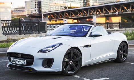 Авто с Яном Коомансом. Чистое удовольствие: обзор Jaguar F-Type 400 Sport Convertible