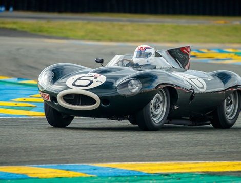 Авто: гоночные ретро-автомобили Jaguar на гонках Le Mans Classic