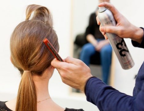 Backstage: укладка на показе Natalia Valevskaya Spring-Summer 2013