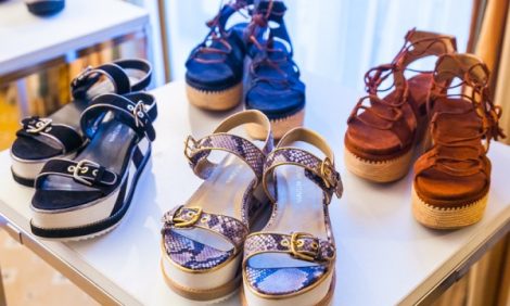 Shoes & Bags Blog: презентация новой коллекции Stuart Weitzman весна-лето 2016