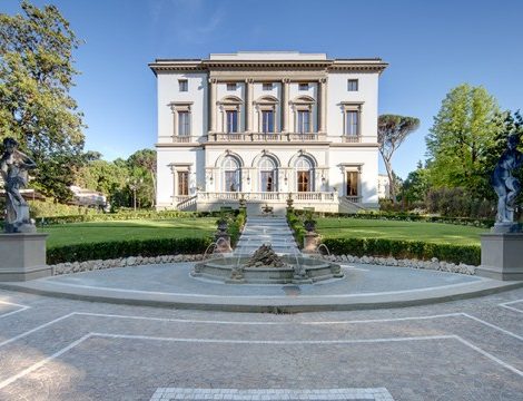 Идеи к 8 марта. Праздничные предложения от Grand Hotel Villa Cora, Италия