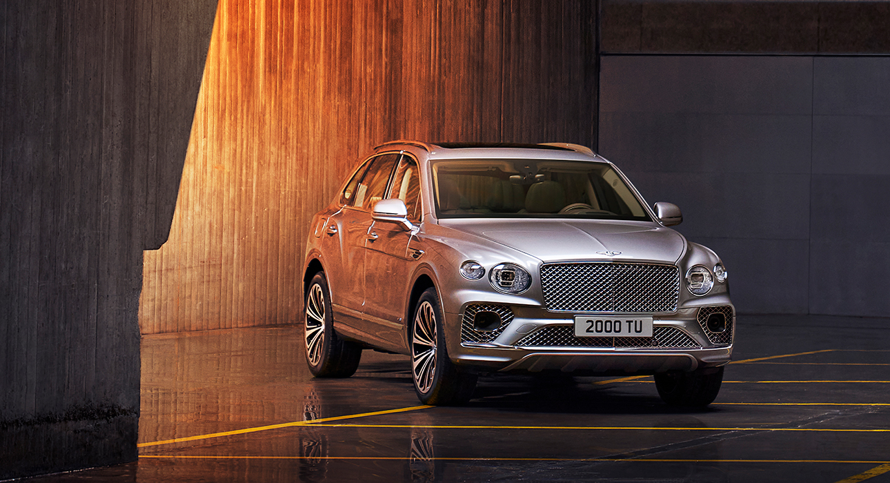 Новый Bentley Bentayga — внедорожник для самых требовательных