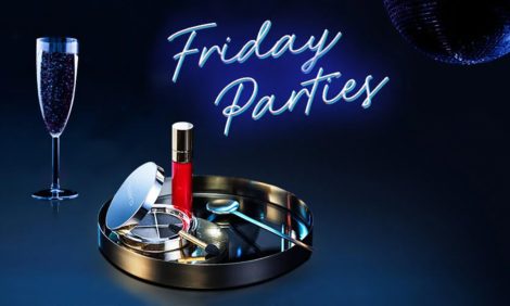 Friday Parties в интернет-магазине Clarins