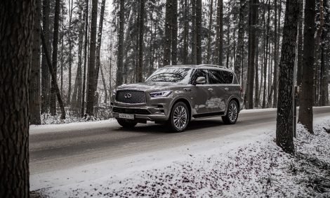 Авто с Яном Коомансом: глэмпинг с Infiniti QX80