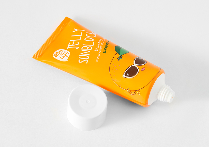 Tangerine Bright + Moist Jelly Sunblock SPF 40 - PA++, Qyoqyo