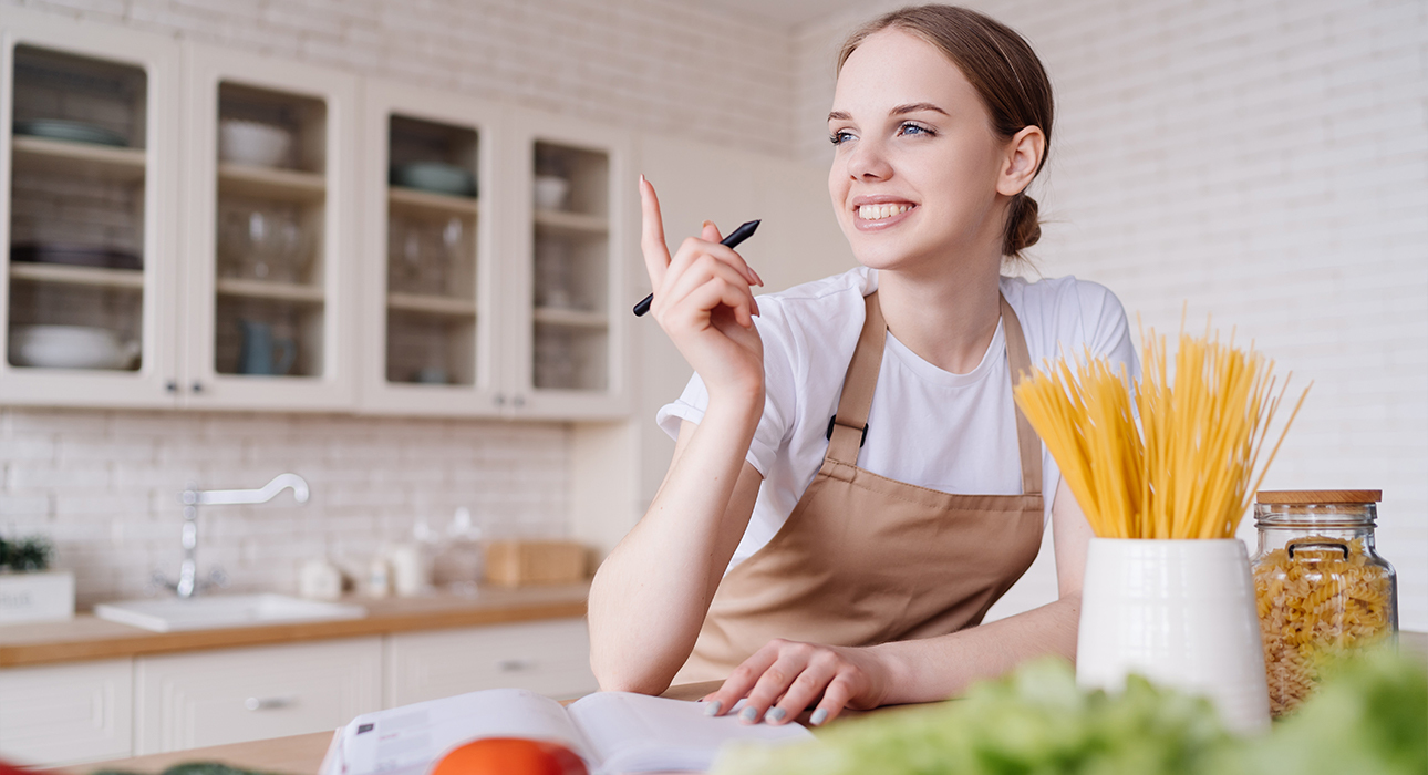 Книжная полка: нескучные завтраки, секреты фудпейринга и рецепты вкусного долголетия