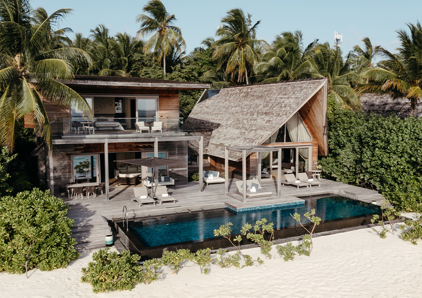 The St. Regis Maldives Vommuli Resort (Мальдивы)