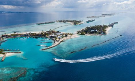 Crossroads Maldives&nbsp;&mdash; Мальдивы для тех, кто жить торопится и&nbsp;чувствовать спешит