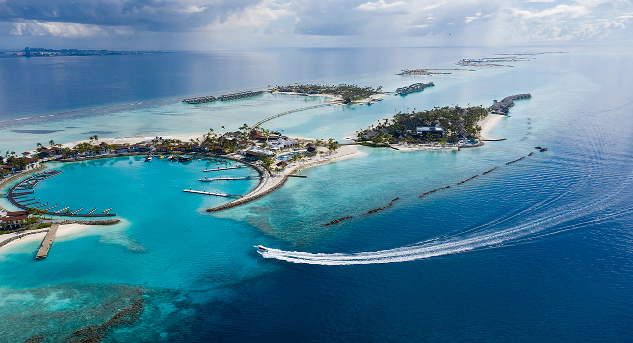 Crossroads Maldives — Мальдивы для тех, кто жить торопится и чувствовать спешит