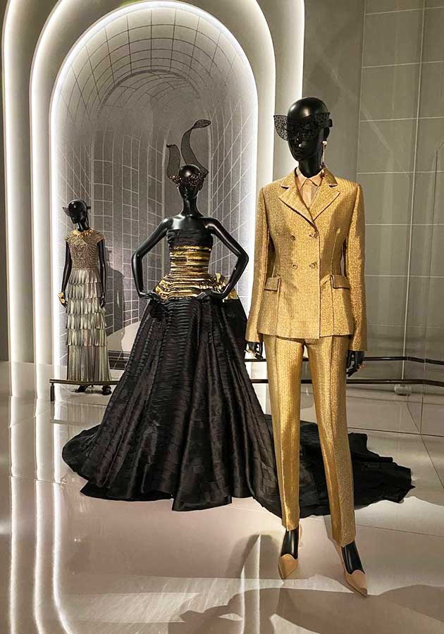 Christian Dior: Designer of Dreams