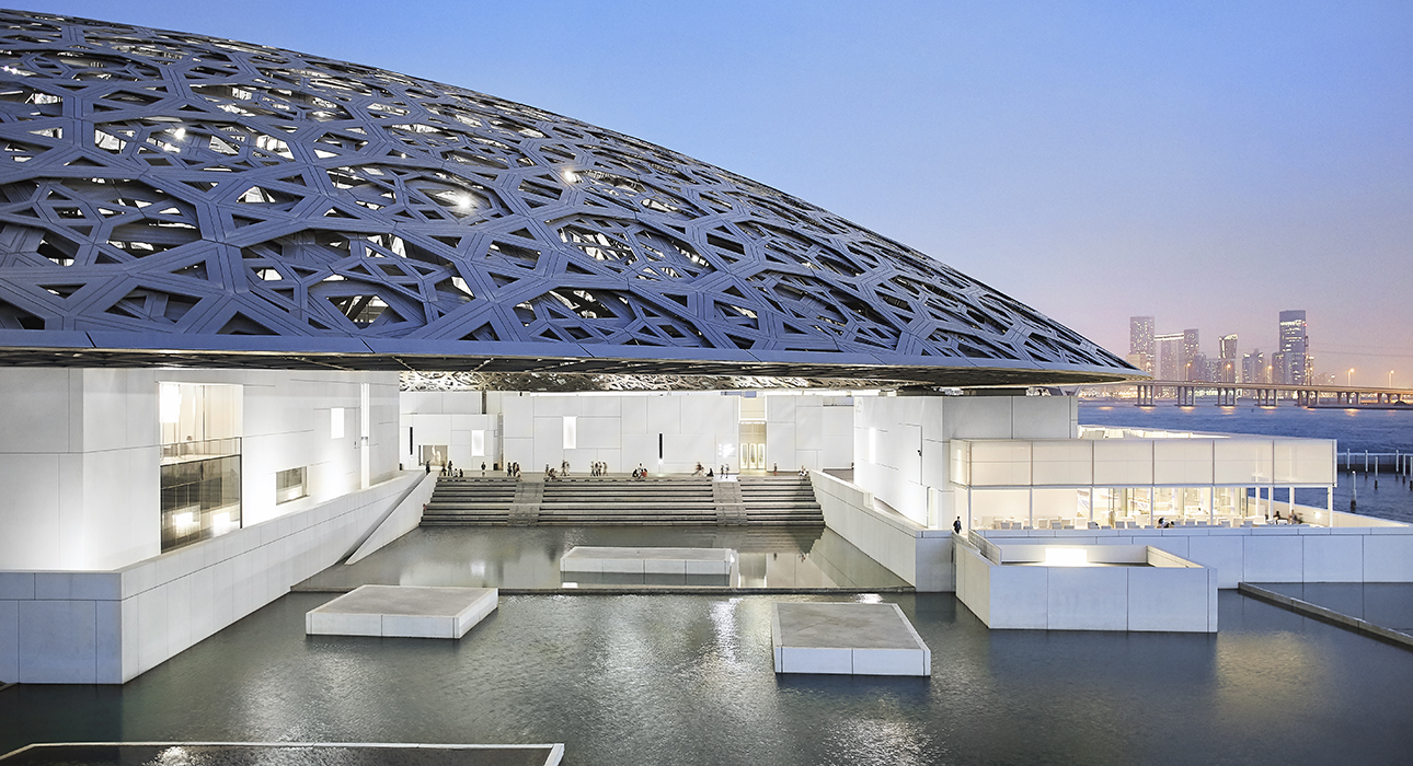 PostaАрт: учреждение ежегодной выставки Louvre Abu Dhabi Art Here и премии The Richard Mille Art Prize