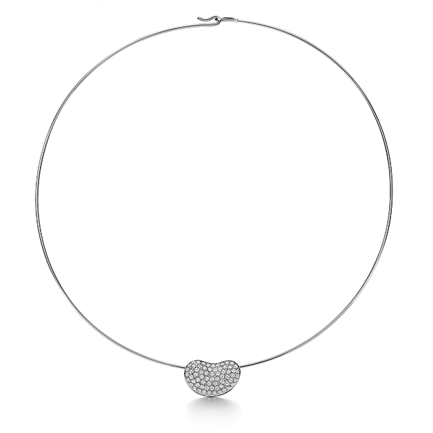 Tiffany & Co. переосмысливает украшения колекции Elsa Peretti® Bean®