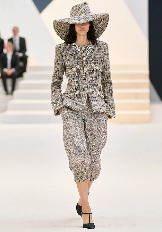 Style Notes: кутюрная коллекция Chanel осень-2022