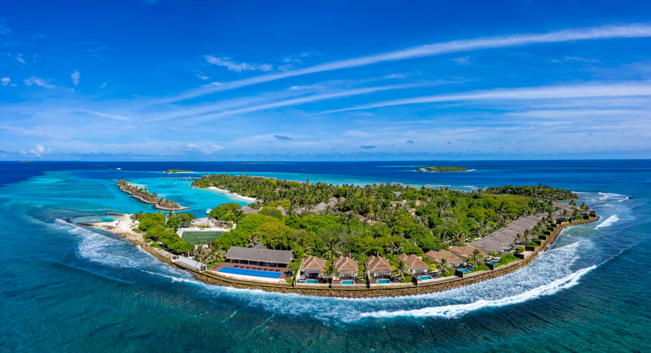 Sheraton Maldives Full Moon Resort & Spa