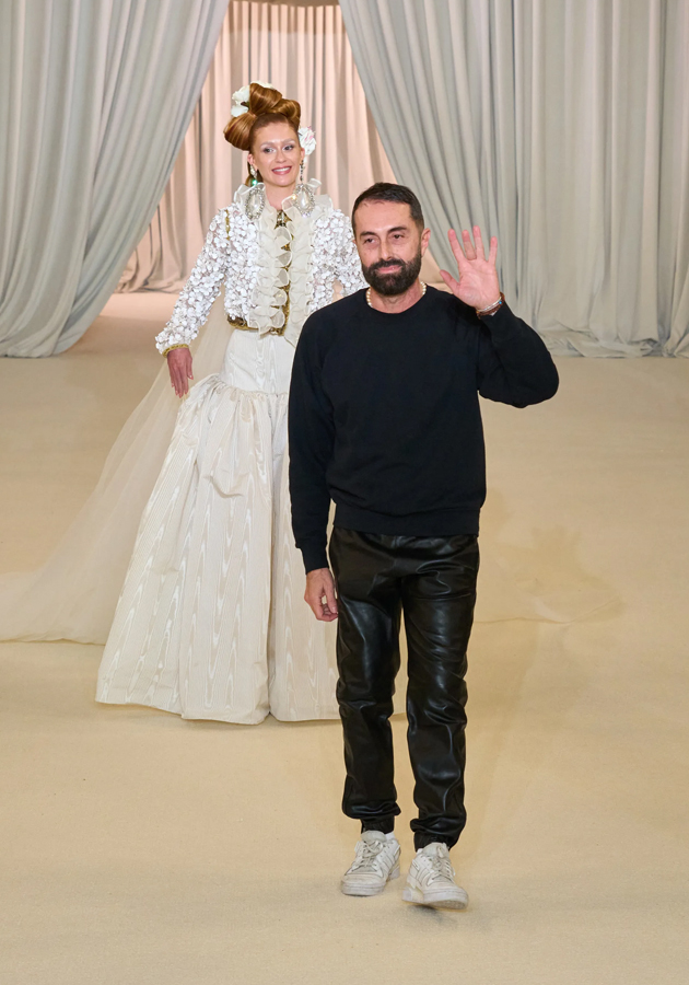 Кутюрная коллекция Giambattista Valli — ода эскапизму