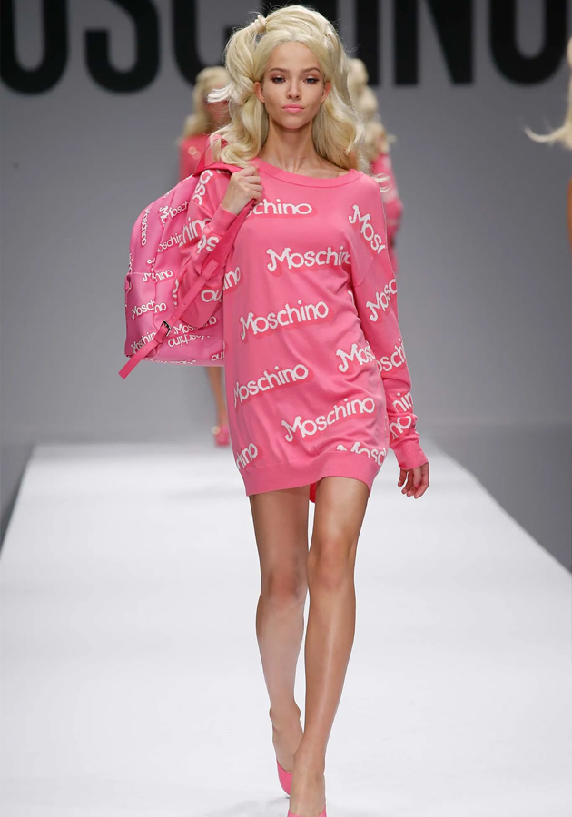 Moschino Ready to Wear весна-лето 2015