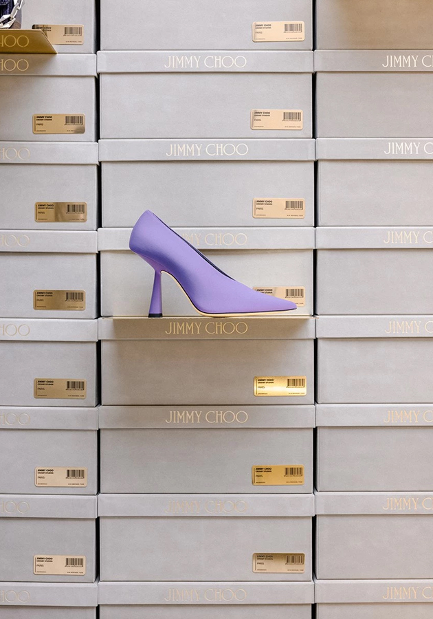 Style Notes: в Париже открылся поп-ап Jimmy Choo