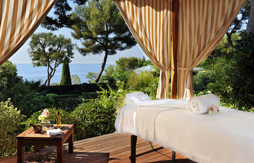 Summer Time: обновленное спа-меню в Grand-Hotel du Cap-Ferrat сети Four Seasons