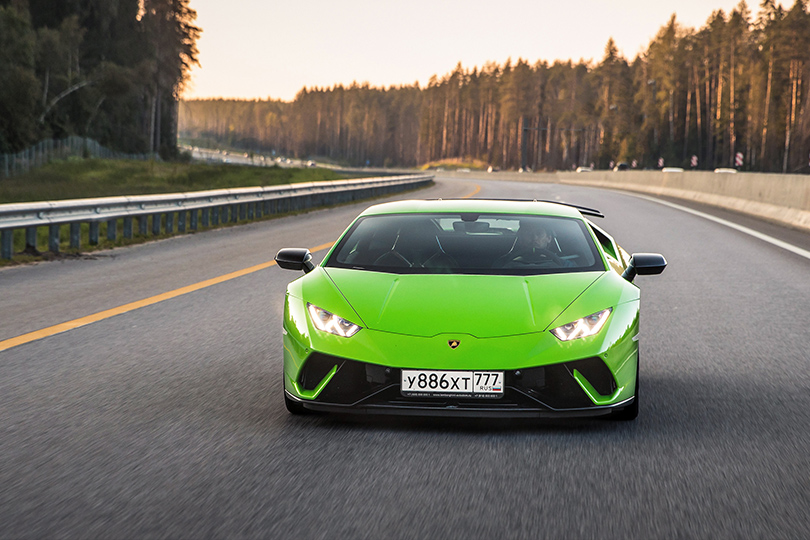 Cars with Jan Coomans. Lamborghini Huracan Performante