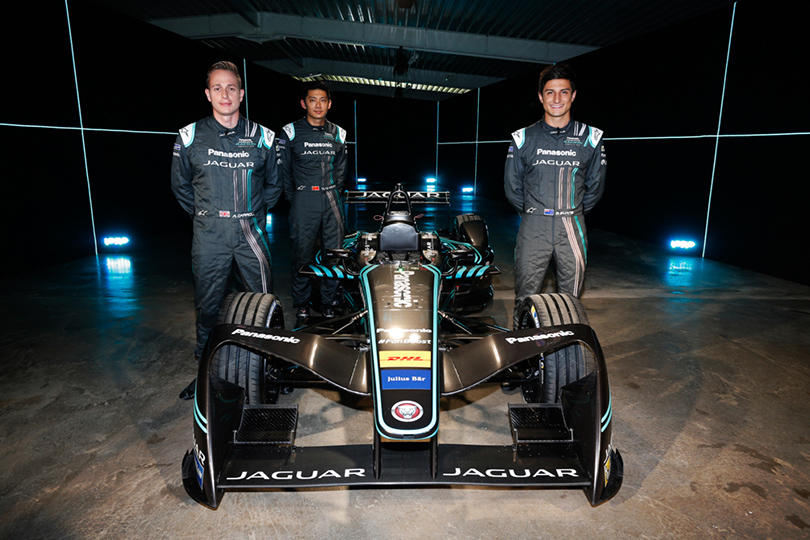 Авто: в гонке на электромобилях дебютирует Panasonic Jaguar Racing