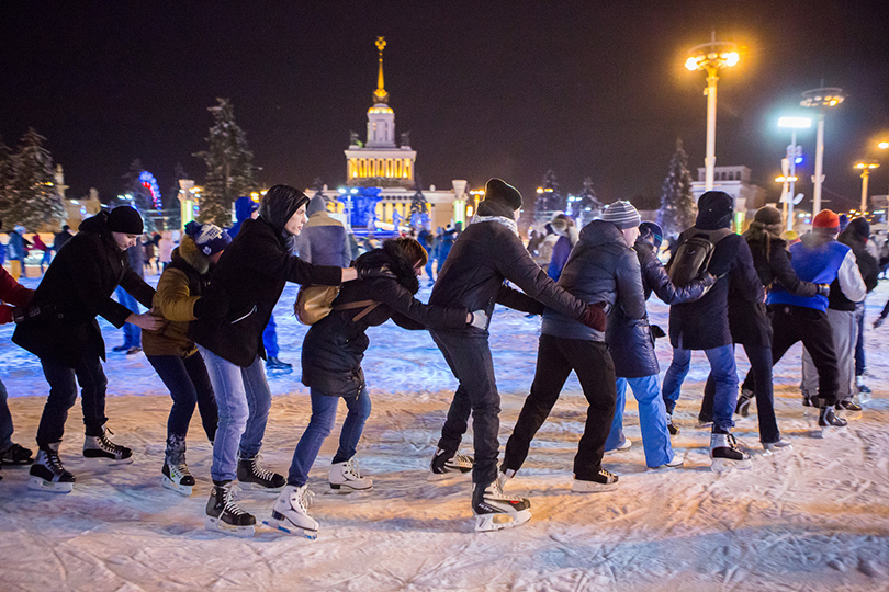 25 января — в Татьянин день — для студентов очной формы обучения и девушек по имени Татьяна на катке ВДНХ будут действовать скидки.