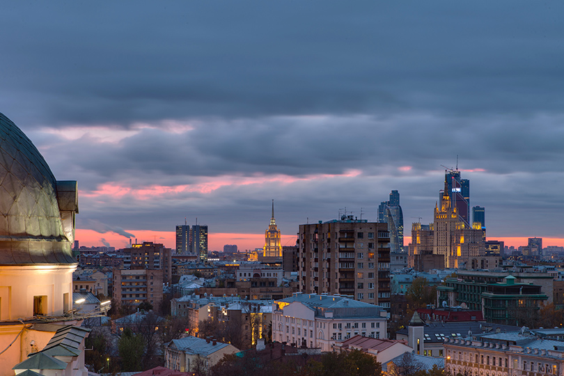 Summer Time: путешествуем внутри Москвы — самое интересное в отелях столицы в августе