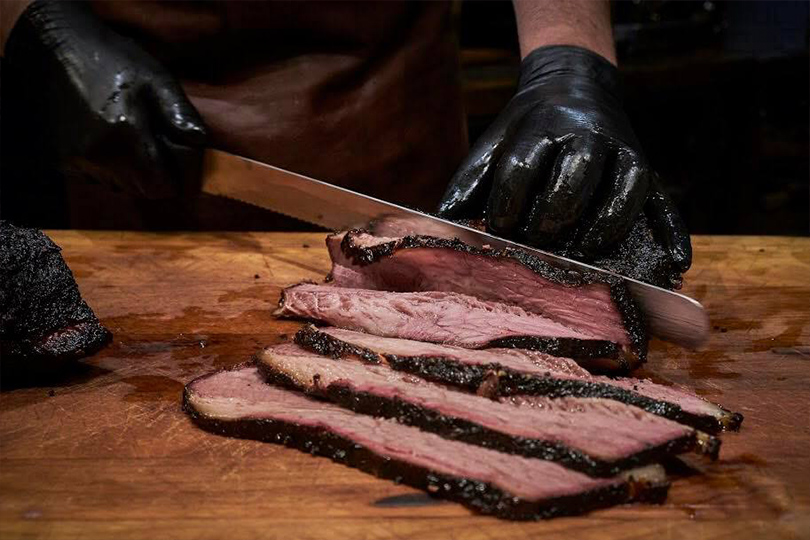 Гастротренд: еда навынос в ресторанных лавках. Brisket BBQ