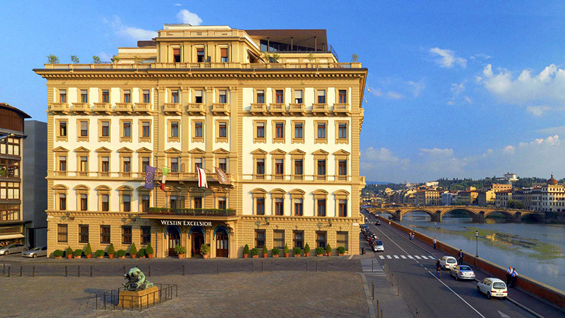 Панорамные виды Флоренции: в баре на крыше The Westin Excelsior Hotel