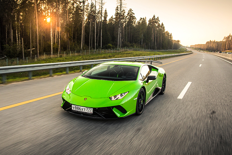 Cars with Jan Coomans. Lamborghini Huracan Performante