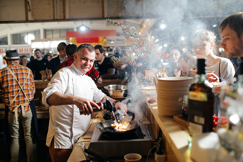 Светская хроника: The Singleton Night Market на Усачевском рынке. Сергей Душков