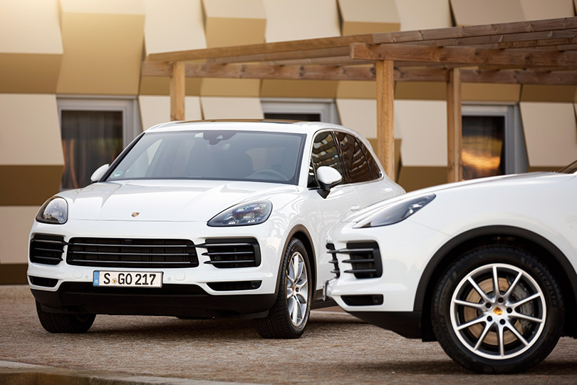 Cars with Jan Coomans. Porsche Cayenne review — lucky number three?