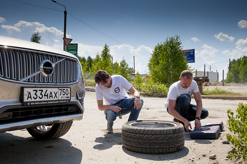 Авто с Яном Коомансом. Екатеринбург — Челябинск: дорожные приключения с Volvo XC90