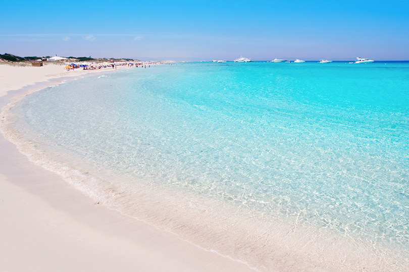 Playa de Ses Illetes, на острове Форментера, в шести километрах от Ибицы