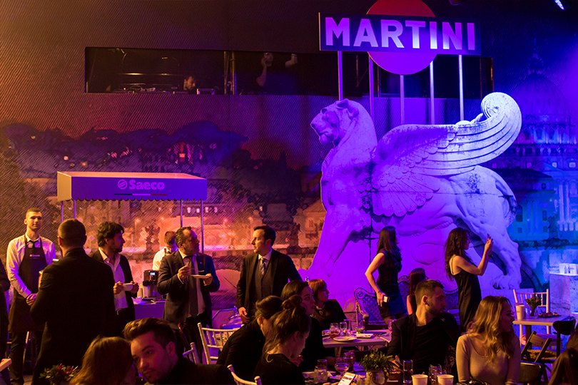 Светская хроника: театральное представление от Martini