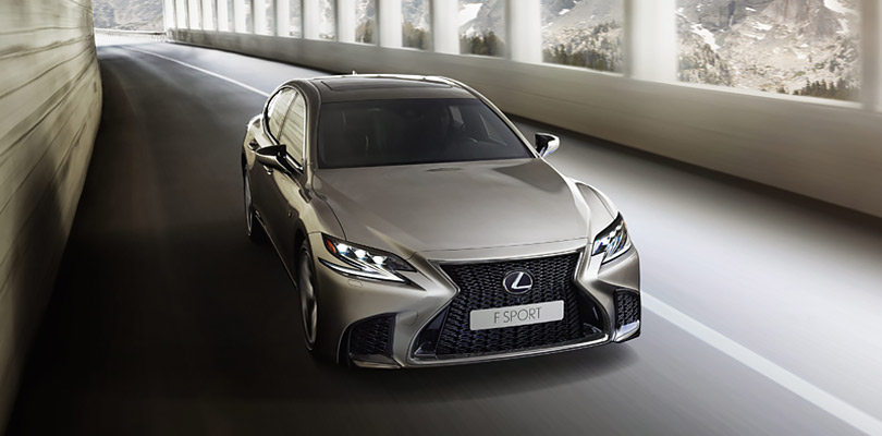 Старт продаж нового поколения флагманского седана Lexus LS