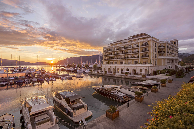 Идея на майские: открывая Черногорию с Regent Porto Montenegro