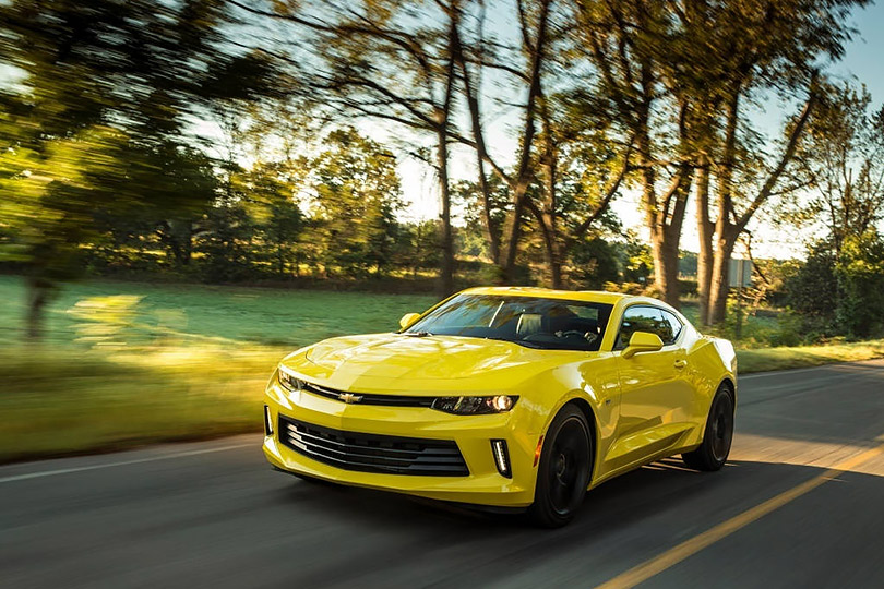 Спорткар Chevrolet Camaro — для молодых