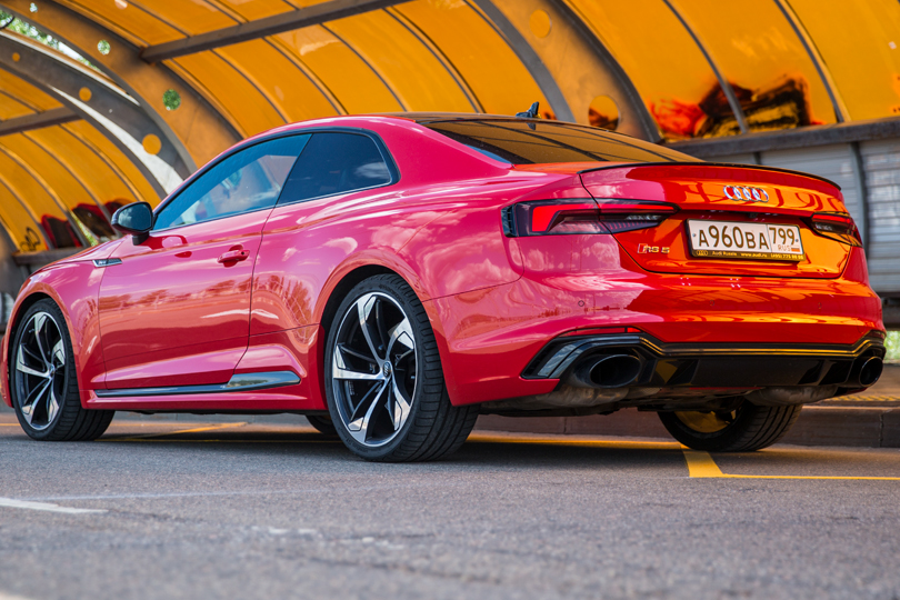 Cars with Jan Coomans. Audi RS5 review: a new direction