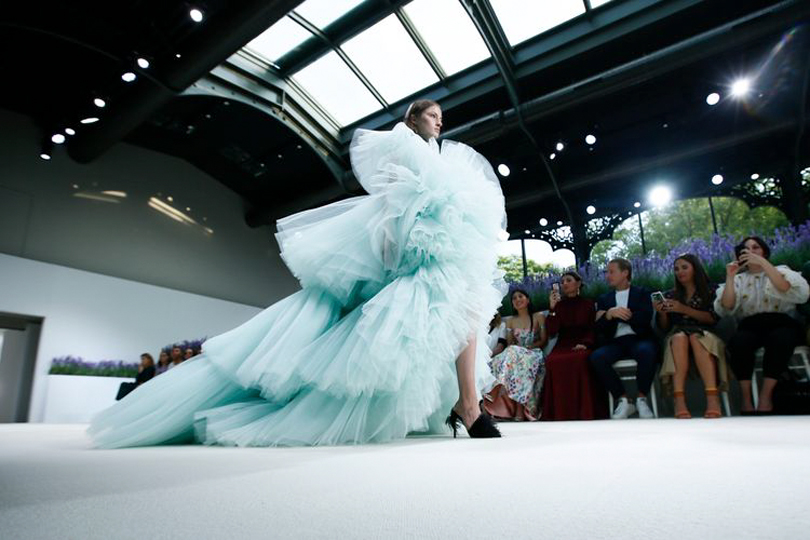 Идеальная пара: драгоценности Chopard Haute Joaillerie на шоу Giambattista Valli Couture