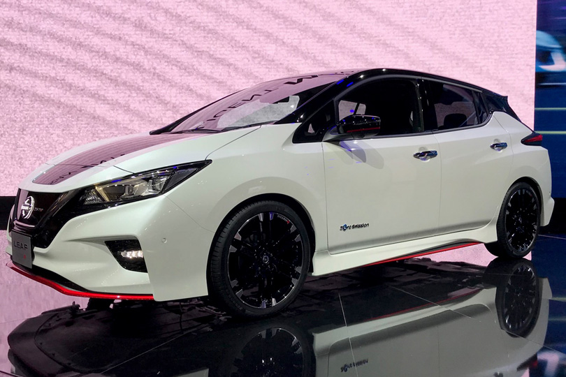 Cars with Jan Coomans. Tokyo Motor Show — the latest from the land of Godzilla. Nissan Leaf Nismo